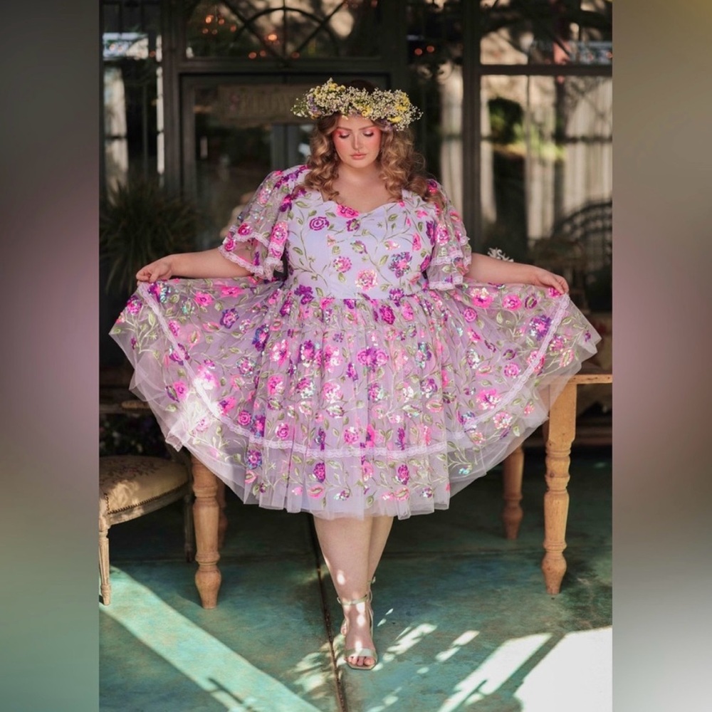 JessaKae Bramble size L Vibrant Floral Tulle Dress